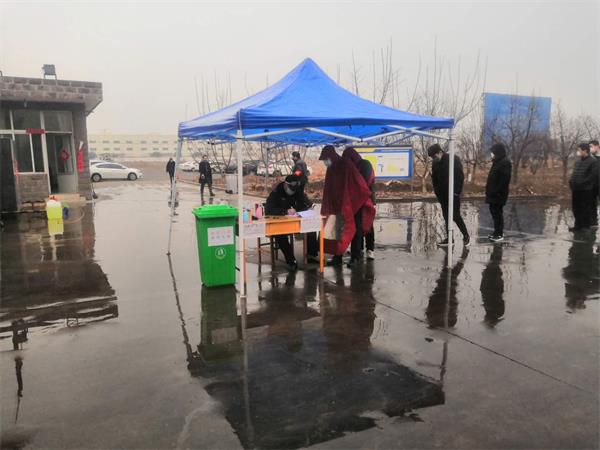 開工后防疫工作做得很到位，市相關部門領導檢查防疫工作